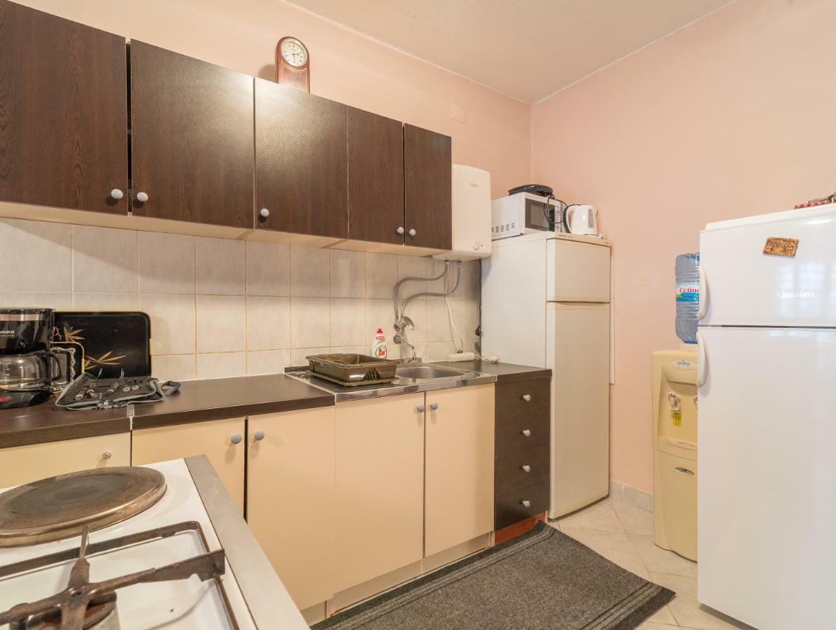 Apartment Domi *