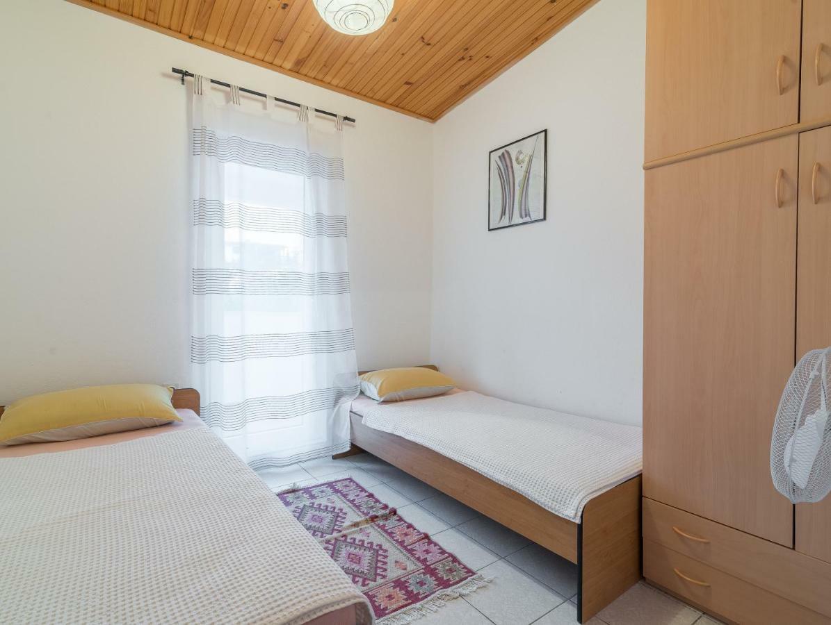 Domi Apartment *