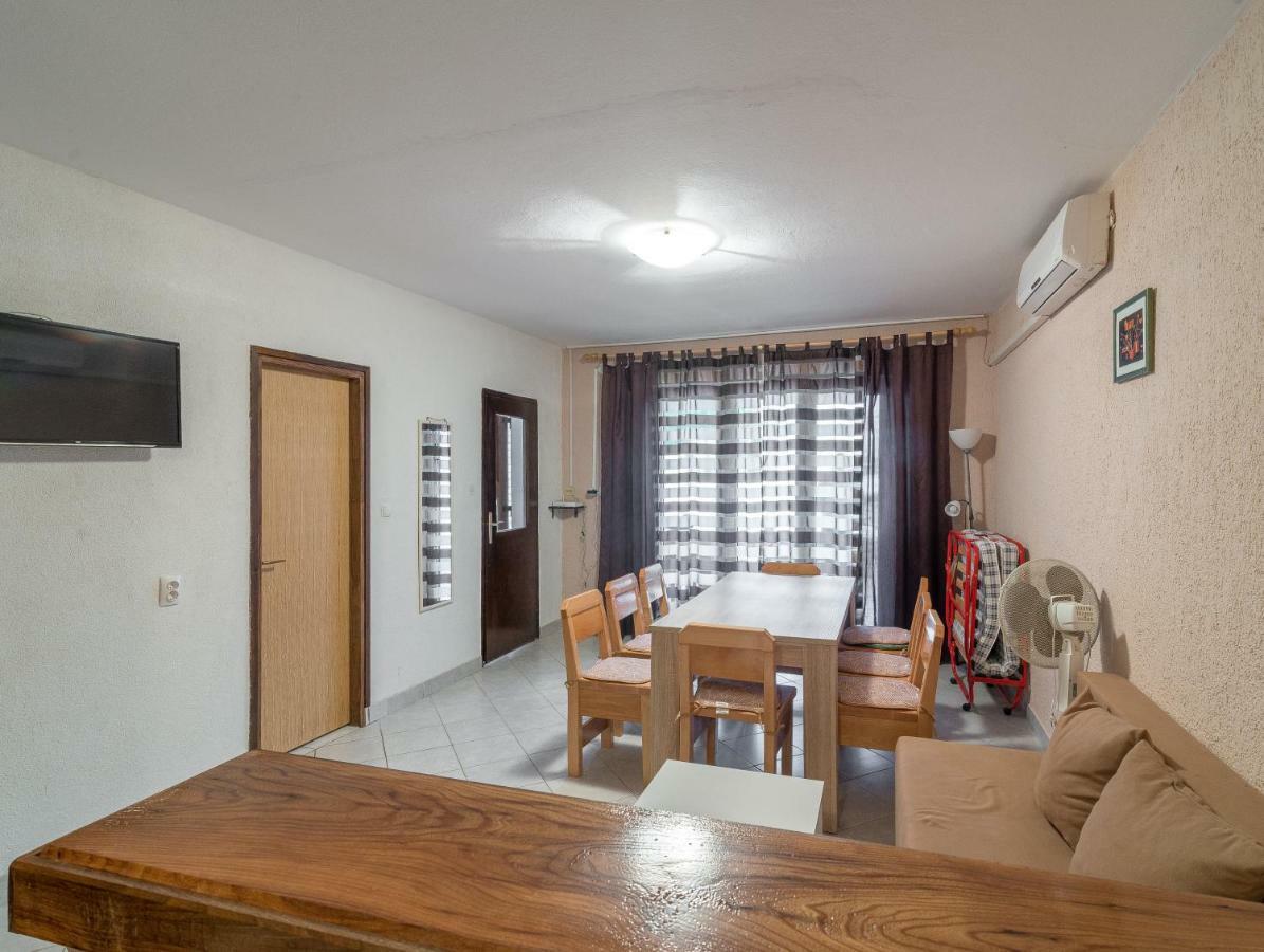 Domi Apartman Vir